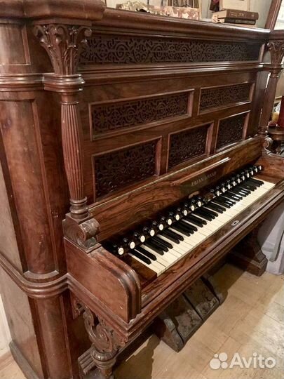 Антикварная фисгармония(орган)