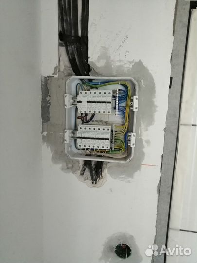 Услуги электрика электромонтажные работы