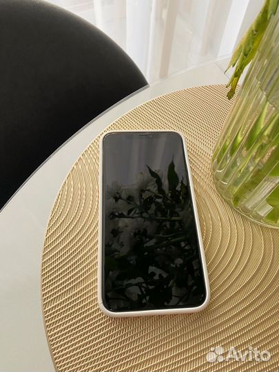 iPhone 11 Pro Max, 64 ГБ