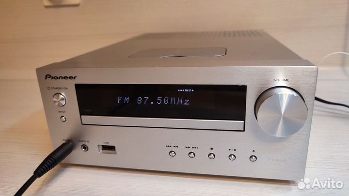 CD- ресивер Pioneer X-HM50, 100 вольт