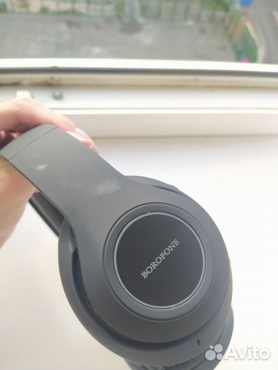 Беспроводные наушники Borofone
