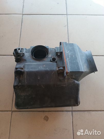 Корпус воздушного фильтра renault 8200420862D