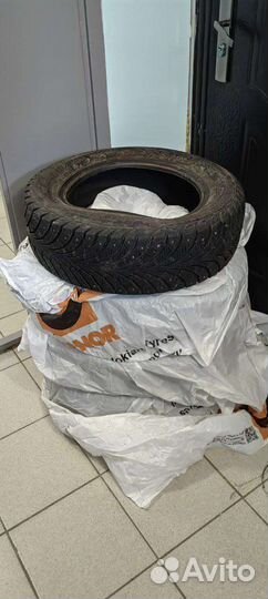 Sava Eskimo Stud 195/65 R15 91T