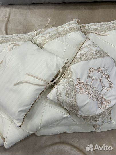 Бортики и балдахин в детскую кроватку