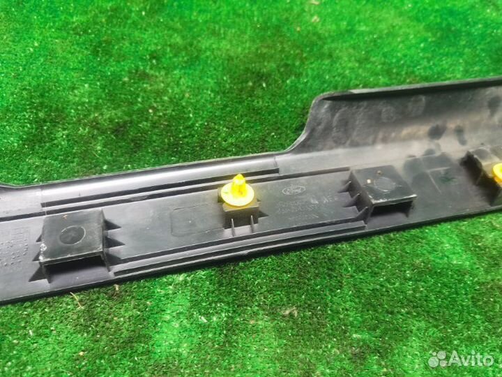 Накладка порога передняя левая Ford Mondeo 4