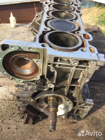 Блок двигателя Вольво Volvo s80. 2.5 turbo231 л.с