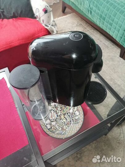 Капсульная кофемашина nespresso Vertuo plus GCB2