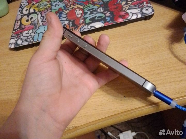 iPhone 5S, 16 ГБ