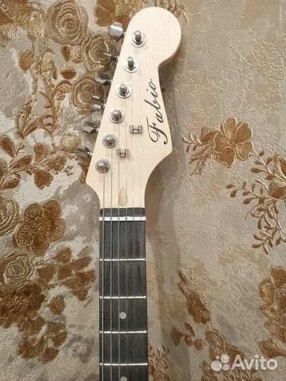 Электрогитара с комбиком