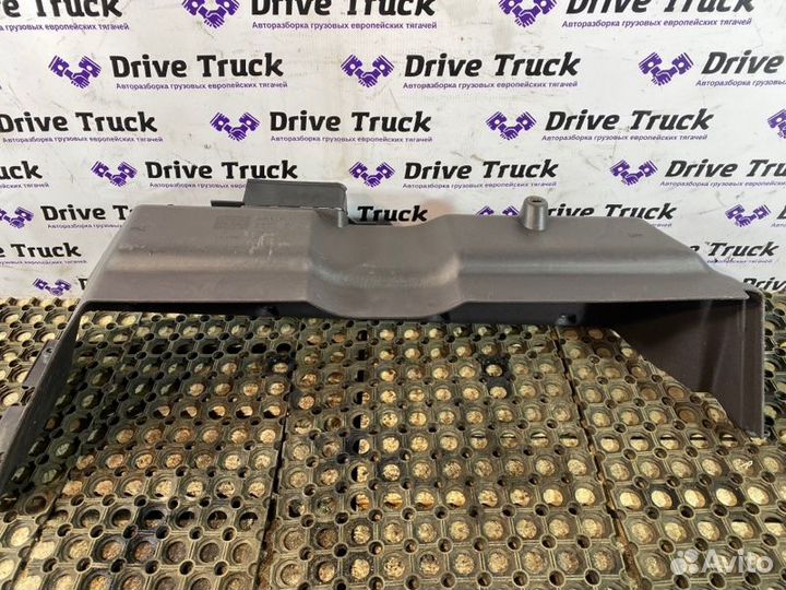 Накладка панели приборов Renault Magnum DXI13