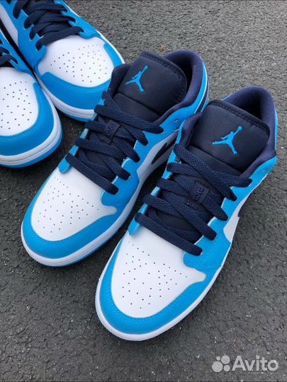 Nike Air Jordan 1 Low UNC University Blue