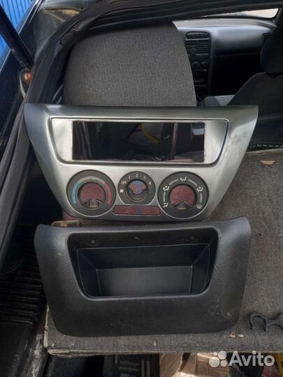 Рамка для 1 din магнитолы Лансер 9