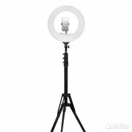 Кольцевая лампа со штативом