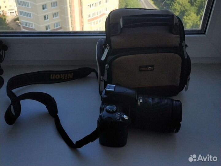 Зеркальный фотоаппарат nikon D40