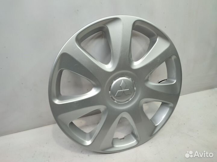 Колпак колеса Mitsubishi Outlander 3 GF 2012
