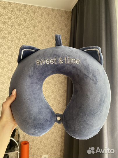 Подушка для путешествий