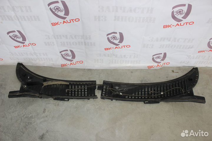 Жабо на Lincoln Navigator 2 02-06гг