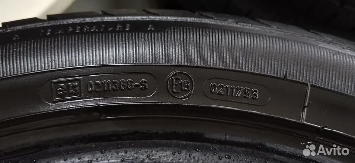 Goodyear EfficientGrip 215/50 R17