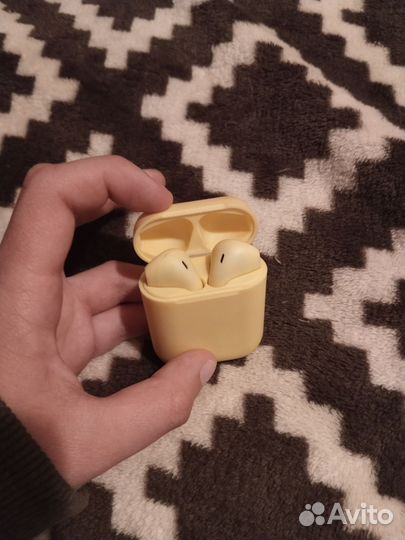 Беспроводные наушники