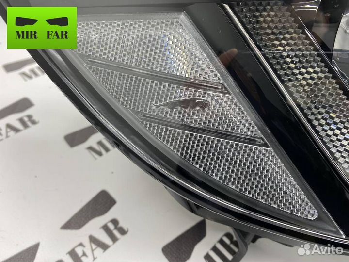 Фара правая Jaguar XF II 2015-2020 xenon