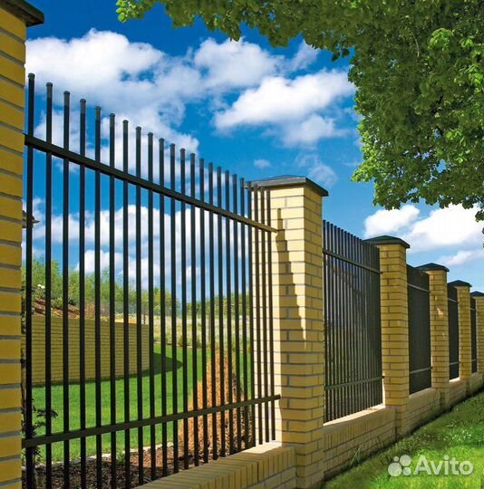 Бригада строителей