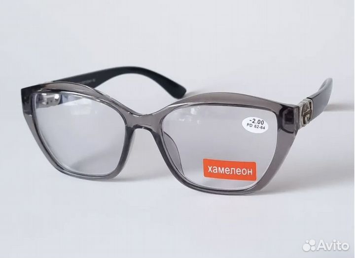 Очки фотохромные с диоптриями +4