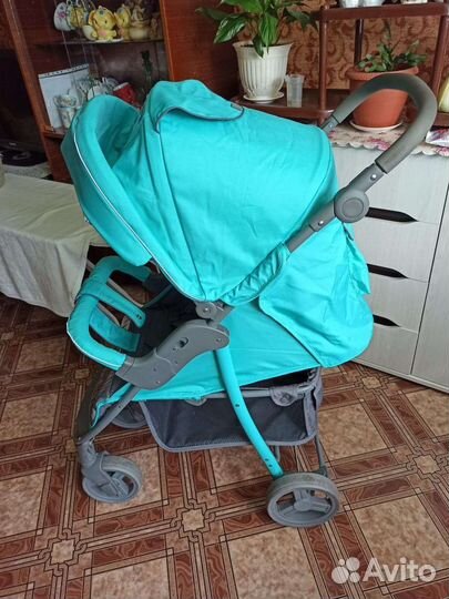 Прогулочная коляска