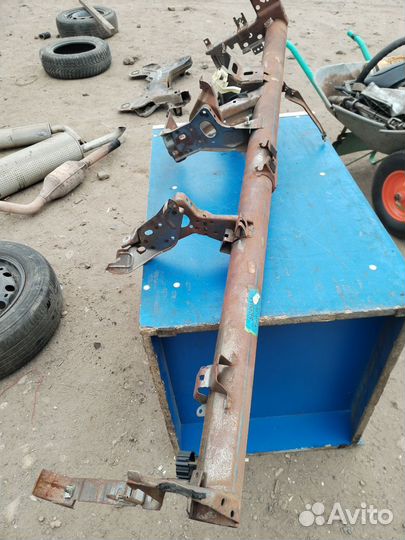 Жесткость передней панели салона