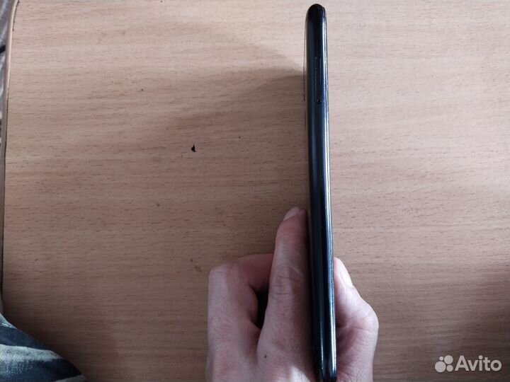 ASUS ZenFone Max Pro M1 ZB602KL, 4/64 ГБ