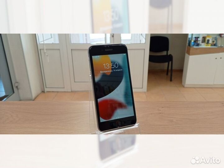 iPhone 6S, 64 ГБ