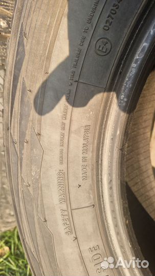 Nitto Therma Spike 225/65 R17