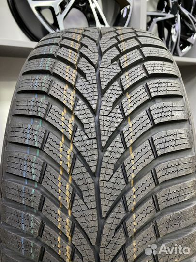 Continental WinterContact TS 870 P 235/40 R19 96V