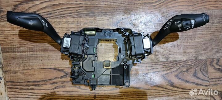 Блок подрулевые переключателей