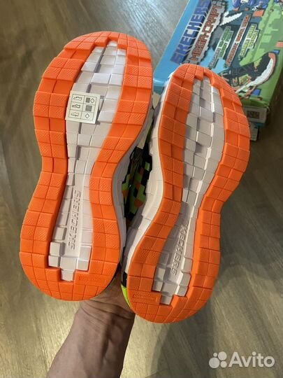 Кроссовки skechers