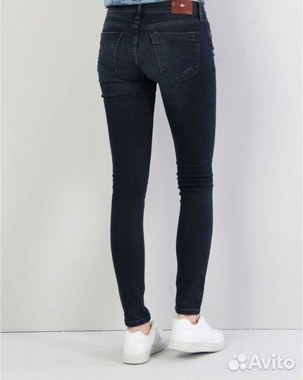 Новые джинсы 25 (XS)