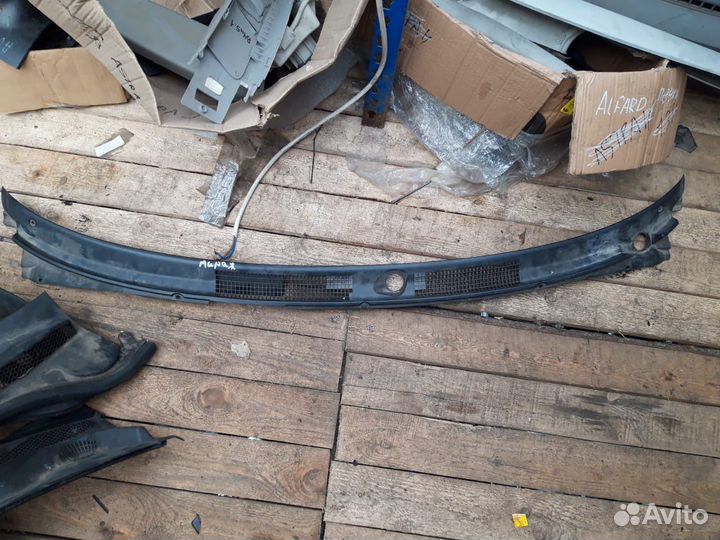 Жабо решетка Mitsubishi Mirage Lancer