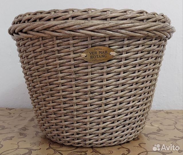 Вазоны для цветов