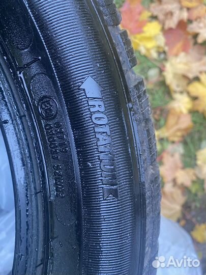 Tigar Ice 215/55 R17 V