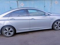 Hyundai Sonata 2.4 AT, 2012, 220 000 км, с пробегом, цена 570 000 руб.