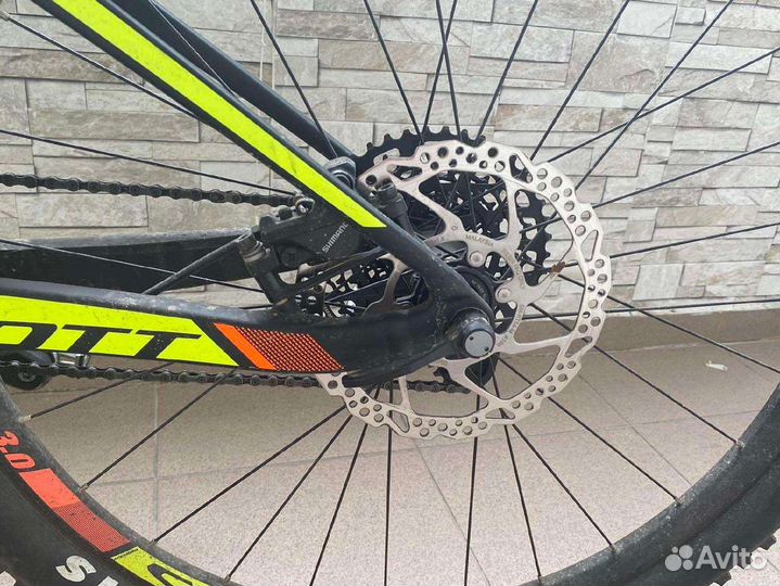 Карбоновый Scott Spark 930