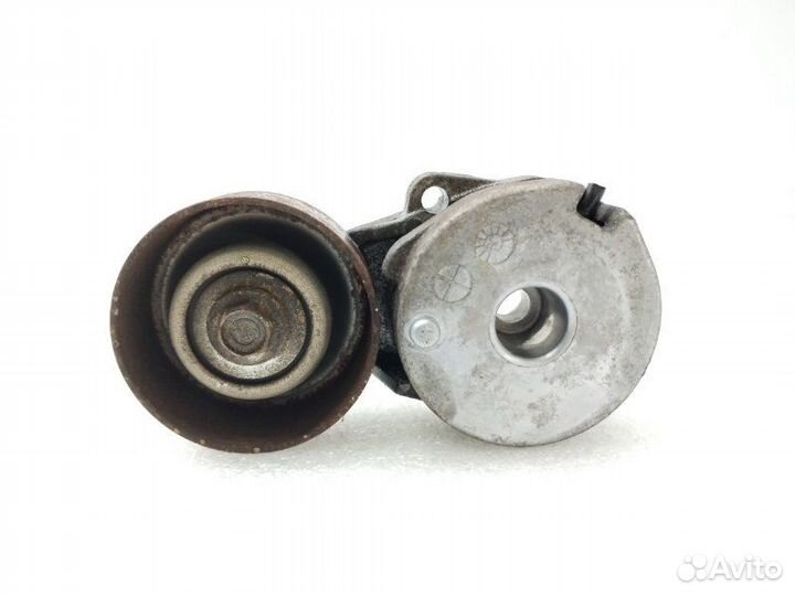 Ролик натяжной навесного оборудования Nissan