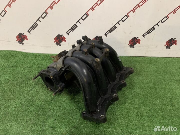 Впускной коллектор Hyundai Accent акцент 1.5