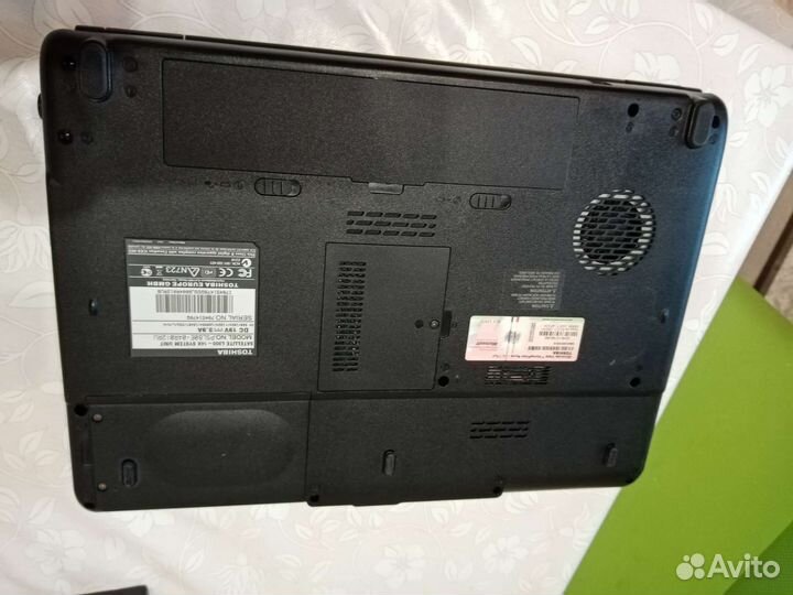 Toshiba Satellite L300-14X рабочий