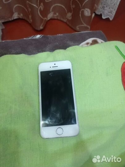 Телефон iPhone season 2016