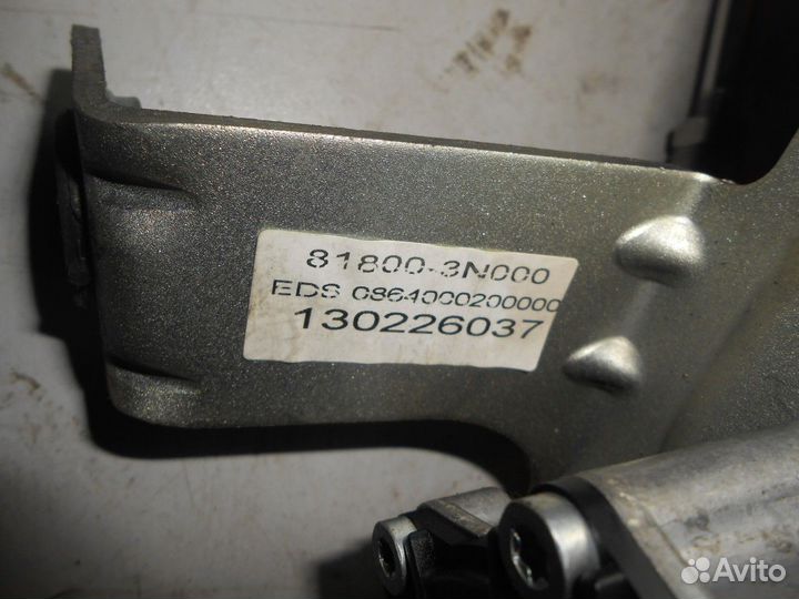 Механизм подъема крышки багажника (Hyundai Equus)