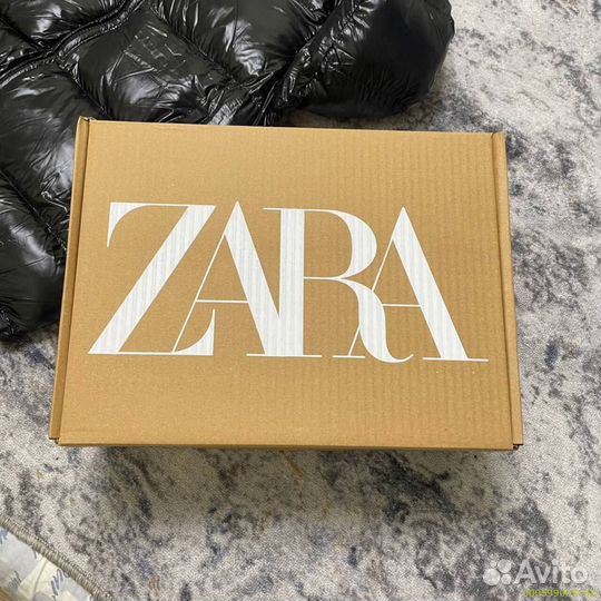 Глянцевый пуховик zara