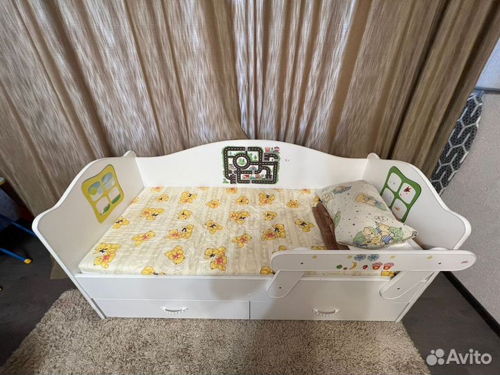 Десткая кроватка