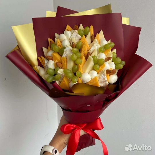 Сырные и мясные букеты