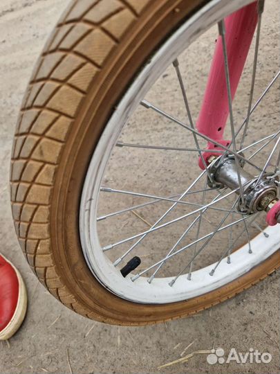 Велосипед девчачий лет на 4-6