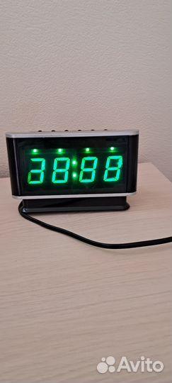 Часы с будильником